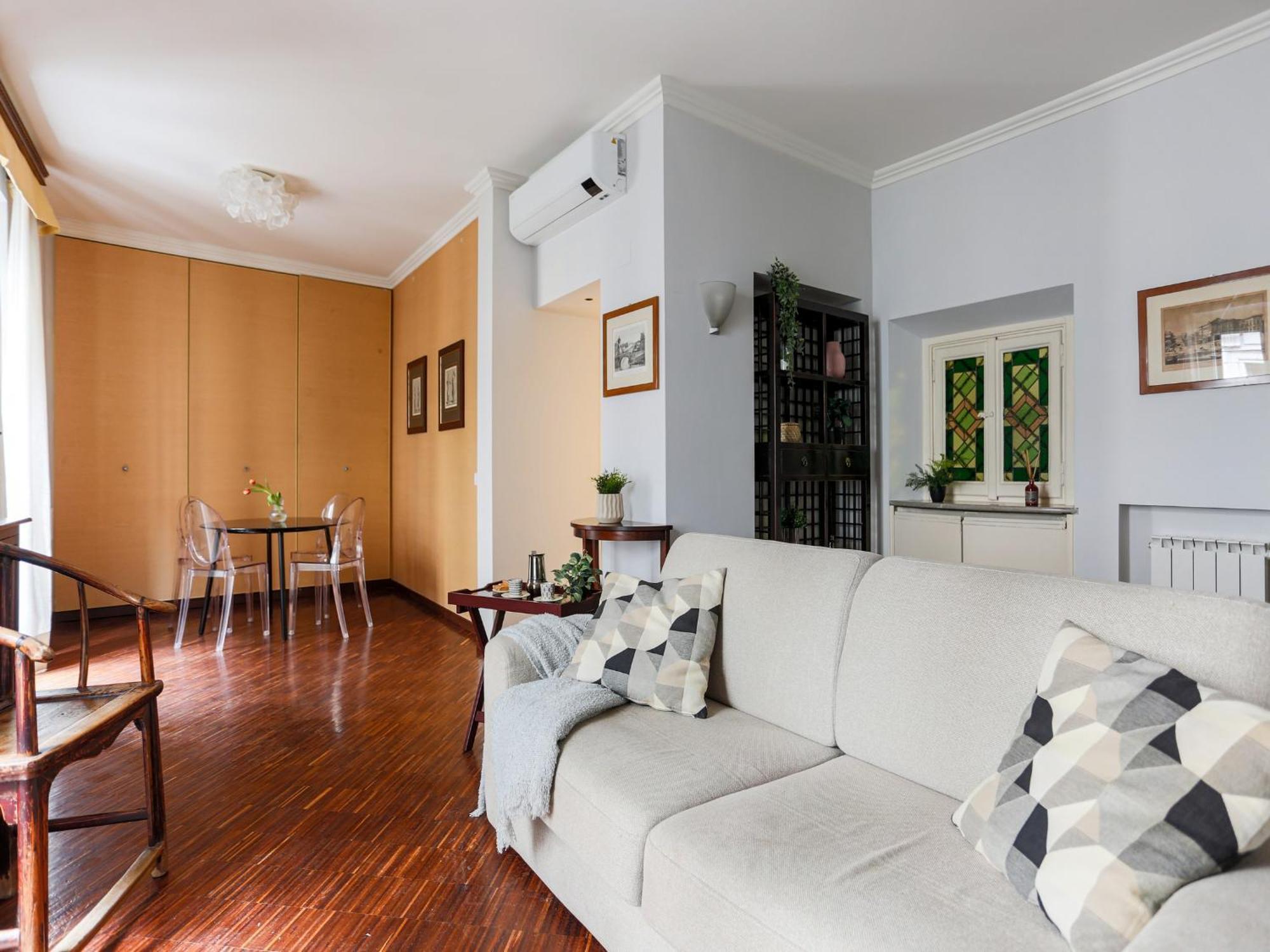 The Best Rent - Spacious One-Bedroom Apartment Near The Columns Of San Lorenzo ميلان المظهر الخارجي الصورة